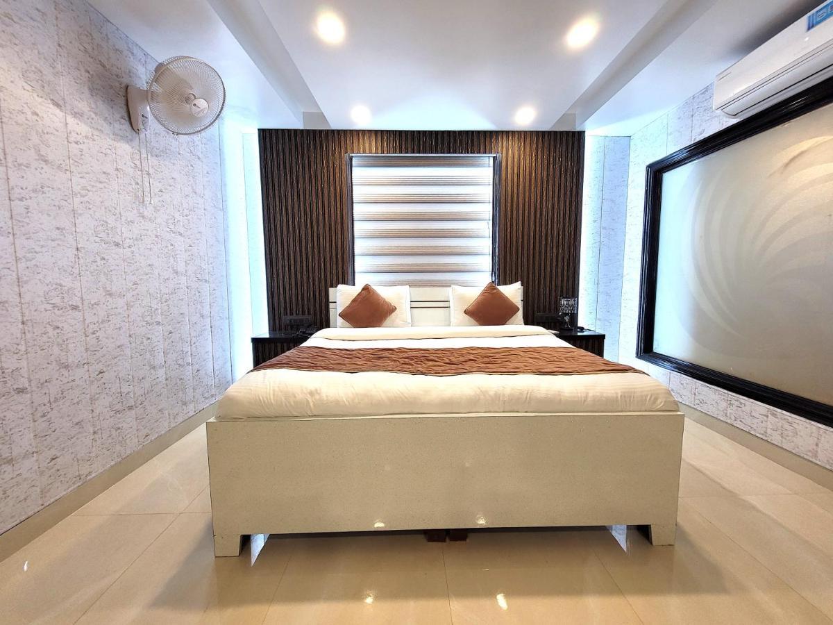 Hotel The Daanish Residency - Karol Bagh New Delhi Extérieur photo