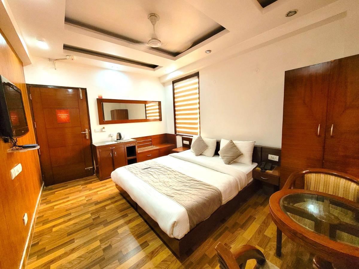 Hotel The Daanish Residency - Karol Bagh New Delhi Extérieur photo