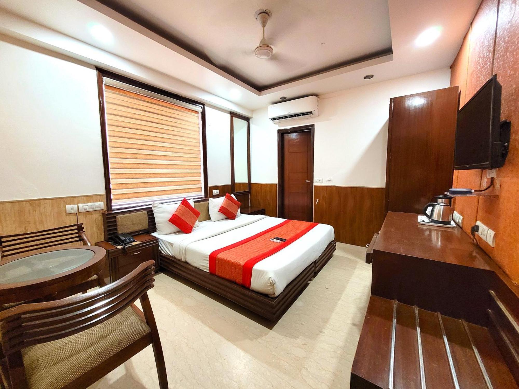 Hotel The Daanish Residency - Karol Bagh New Delhi Extérieur photo