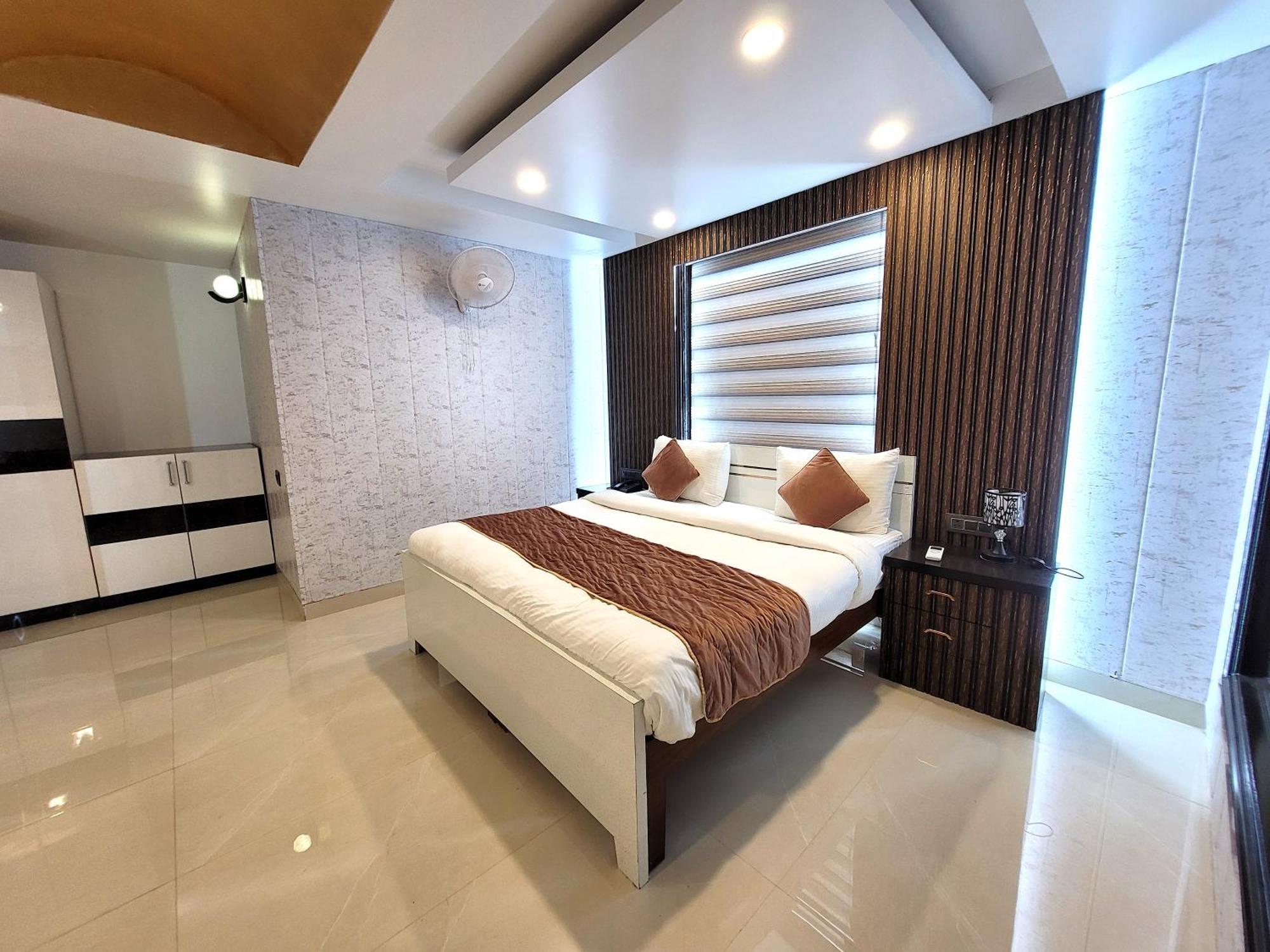 Hotel The Daanish Residency - Karol Bagh New Delhi Extérieur photo