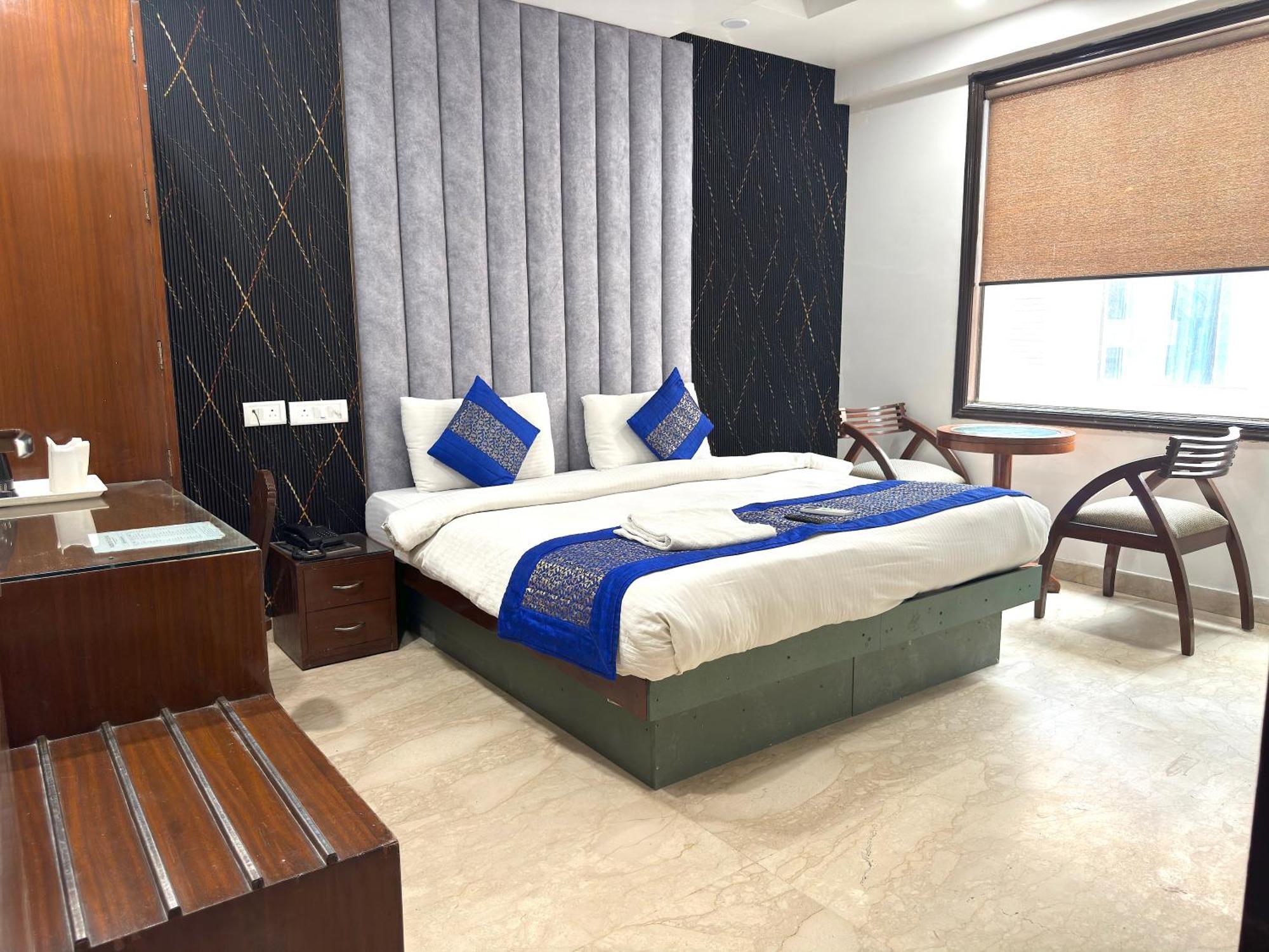 Hotel The Daanish Residency - Karol Bagh New Delhi Extérieur photo